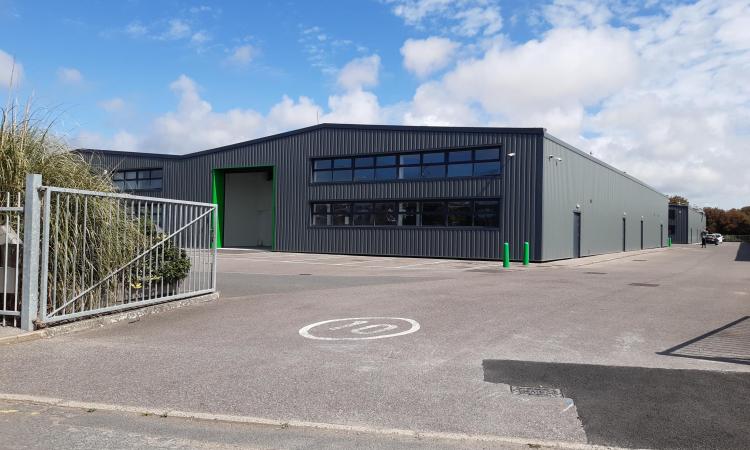 Newly refurbished Newhaven warehouse brought to the market